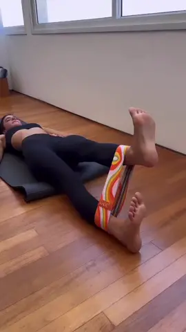 Bruna Marquezine #pes #feet #foot #footmodel #bestvideo #tiktok #featurethis #fyp #viral #famosas #celebridades #celebrity #brunamarquezine 