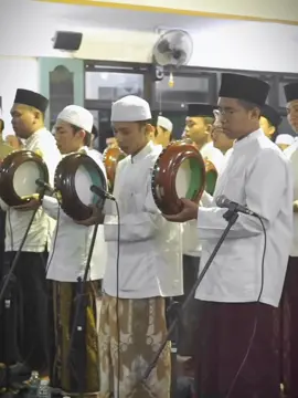 Mahallul Qiyam - MARHABAN PASURUAN #marhabanpasuruan #mahallulqiyam #sholawat #sholawatmerdu #hadrohsholawat #banjari #banjaristory #sekumpul #sekumpulan #pasuruan 