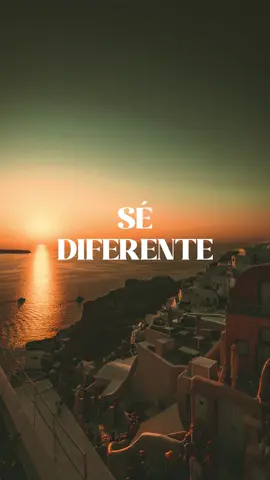 A menudo, las ideas más revolucionarias provienen de aquellos que se atreven a ser diferentes. Sé tu mismo y deja que eso marque la diferencia. #parati #fyp #viral #inspo #disciplina #filosofia #mentalidad #desarrollopersonal #crecimientopersonal #inspiracion #frases #exito #emprendedores #amor #motivation #inspiration #sueños #felicidad #tiktok #you #shorts #motivacion