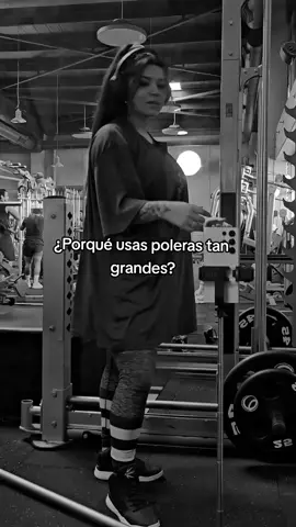 Yo: Porqué me gusta causar esa impresión jaja #gym #gymrat #motivation 