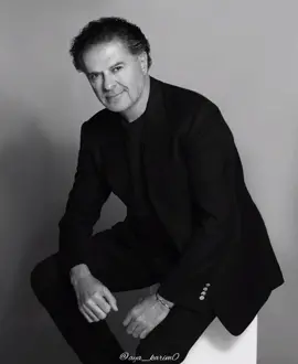 خود الصورة و ذكرى وجودا، وروح انت معا...🖤 #ردلي_كلماتي #راغب_علامة #raghebalameh #foryoupage #fyp 