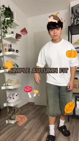 Early autumn fit 🍂🍁 #autumn #herbst #outfit #outfitinspo #streetwear #fashion #ouxioz #getreadywithme #fashionista #fashionreels #grwm #explore #OOTD #german #germany #simplefits #simpleoutfit #cozy