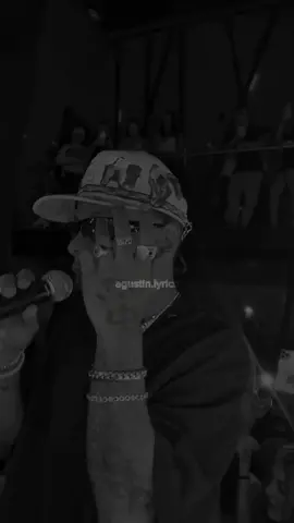 𝐀𝐋𝐋 𝐁𝐋𝐀𝐂𝐊🥷 // ig:17.aaguus #allblack #jambyelfavo #parati #fyp #viral #lyrics #agustinlyrics #spotify #rolitas 