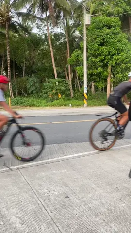 Saturday bente2 take all open mtb Brake uwi with @Loyd Rey Orapa Gabor  #siklistangtiktoker #earlworks #jetstar #teamjetstar #fyp #fypシ 