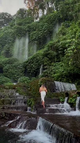 Is this waterfall real ? 🌿 📍Benang Stokel Waterfall, Lombok #waterfall #lombok #indonesia #travel #outdoor 