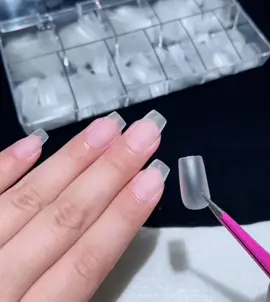 Úp hàn phom vuông ngắn#TikTokPromote #phụkiennailgiare #nailxinh1449 #maunailxuhuong #mongupphomvuongngan#maunailđep