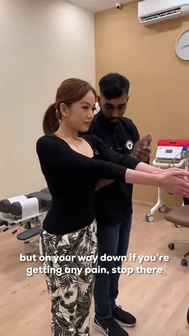 Watch how we treated @Sophiaalbarakbah mild lower back pain! #fyp #asmr #chiropractic
