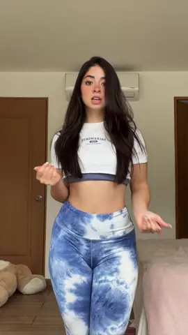 No saben como tengo esto on repeat en mi mente