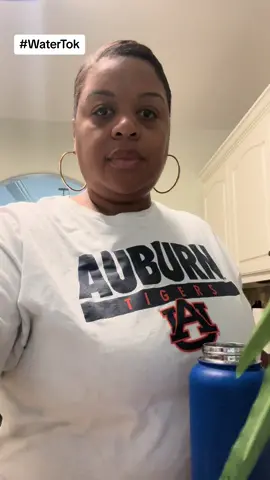 Its #WaterTok time!! Trying out my new Unicorn syrup!!! Sooo good!! #WarEagle 