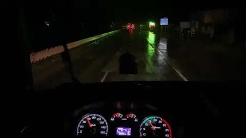 Thấy mưa thất tình ngang🥴#tamtrang #xuhuongtiktok2023 #nhacxuhuong 