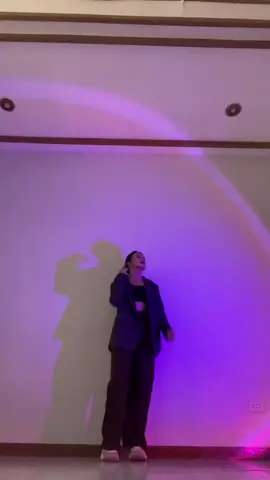 New dance cover tonight at 6pm on my yt channel!! Link on my bio:) 