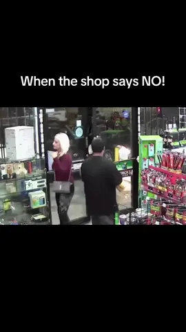 #cctvclips #caughtoncamera #crime #howaboutno #shop #funnyvideo #humour #fail 