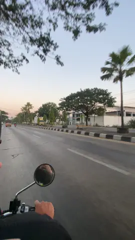 bisa buat story nih, ngeprank tmn #fyp #boncengan 