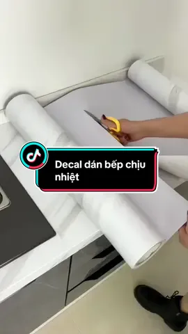Decal dán bếp chịu nhiệt tốt, dễ tháo. Chống bám bẩn, ố mặt bếp, lau chùi dễ dàng. Xem thêm nhiều mẫu ở góc trái nhé. #xuhuong #thinhhanh #tiktok #fyp #dogiadung #giadungthongminh #dogiadungtienich #decaldanbep #giaydanbep 