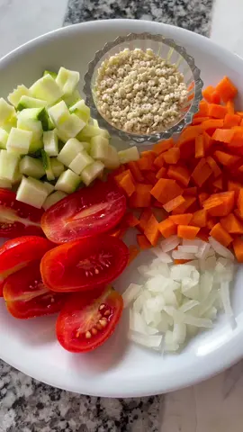 +8months vegetable soup with pastina 👶🏼 onion carrot tomato pastina zucchini 👶🏼 #babyfood #babyfoodrecipes #babytastyfood #babyfoodrecipe #babysoup 