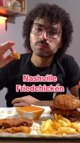 ‎بما ان الـNashville friedchicken هي اكتر حاجة تريندي اليومين دول عملتلكوا اجمد Tray 🔥🔥 #food #foodstagram #foodblogger #Foodie #FoodLover #Recipe #friedchicken #nashvillefriedchicken #hot #spicy #chef #trending #viral #fyp #مش_ريفيورز 