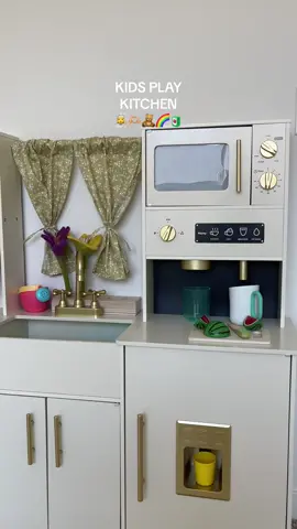 the best kids play kitchen! 🔗 in my storefront 💓 #toddlersoftiktok #toddlertok #toddlertoys #babytoys #playkitchen ##kidstoys##beigebaby##momsoftoddlers