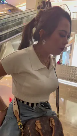 On tempo ya kak 🤣🤣 @BeBy Acha #fyp #foryoupage #latah 