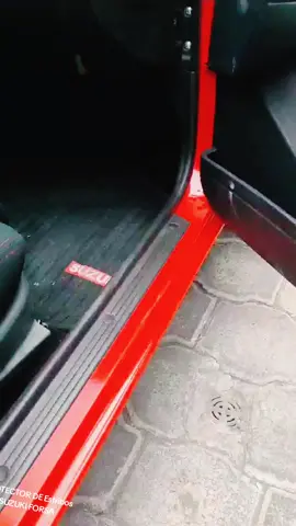 PROTECTOR DE ESTRIBOS SUZUKI FORSA CON vinil tipo fibra de carbono #solosuzuki #ambato_ecuador #suzuki_forsa2 #moquetas #twicam🔥💨 