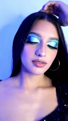 🤍💙 #viral #fyp #makeup #trending 