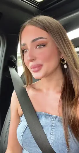 🦋