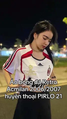 Áo bóng đá Retro Acmilan 06/07 huyền thoại PIRLO số 21 #aobongdaretro #aobongdacodien #aobongdavintage #acmilan #pirlo21 #pirlo 