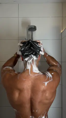 I can clean cars 🧼 #carcleaning #skincaretips #gymmotivation #style #activity 