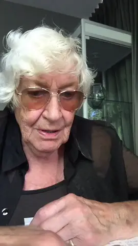 Hoelang nog door Jos Helmer. Deel 18 #fyp #voorlezen #foryou #voorjou #voorjoupagina #gedicht #fy 