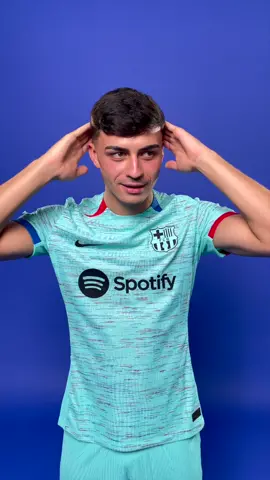 A Macarena tutorial from your beloved, Pedri 😂🕺 #fcbarcelona #pedri #lamacarena #dance #thirdkit #barça #barçaontiktok #TikTokDeportes 