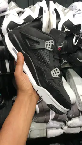 Contact on bio  #fashiongarden #foryou #ethiopian_tik_tok🇪🇹🇪🇹🇪🇹🇪🇹 #habeshatiktok #ethiopia #foryoupage #ethiopiashopping #viral #habesha #ethiopian_tik_tok #fypシ #fyp #shoes #fypシ゚viral #viralvideo 