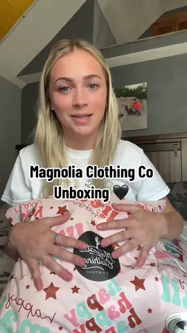 @Magnolia Clothing Company unboxing! 🖤 code “ABBEY” for $ off & link is in my bio! 🖤 #magnoliaclothingco #westernfashion #westernunboxing #westernfashioninspo #fallwesternfashion #westerngraphictees #unboxing #westernfashioninfluencer #westernhaul 