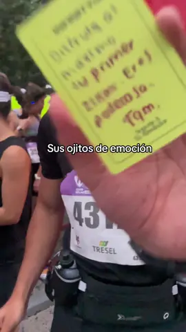 Cosas bonitas de correr parte mil: apoyarnos entre nosotros. 🥹 (mi primer alumno de 21k) #maraton #Running #mediomaraton #21katlas #run #runtok #maratoncdmx #runtok #motivation 