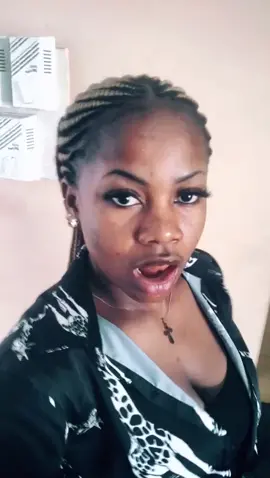 #fyp #goviral #tiktoker #vintageclothes #anambradesigner