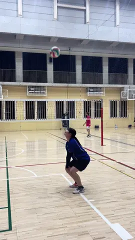 みんなできる？？？ 私は頭が痛かったよ😂 #wisteria #バレーボール #バレー馬鹿 #00 #159cmです #バレー #volleyball #fyp #インスタもフォローしてね #youtubeも見てね  @WISTERIA【ウィステリア】  @JUN🐶⚒  @たつ🐉👶🏻🏐  @だいすけ🦔🏐 