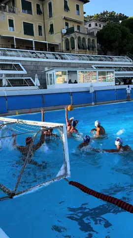 #Fondelli boom 💥  #biancocelesti #prorecco #recco #waterpolo #pallanuoto #vizilabda #vaterpolo #wasserball