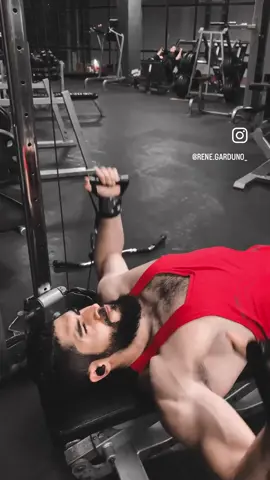 Tu expectativa determina el resultado, mientras no estés apegado a este, estará garantizado. Cada célula de nuestro cuerpo escucha nuestro diálogo interno.💪🏻 #Fitness #gym #workout #fit #fitnessmotivation #motivation #bodybuilding #fitfam #health #training #Lifestyle #GymLife #sport #healthy #muscle #healthylifestyle #fitnessmodel #gymaesthetics #exercise #gymmotivation #underarmour #Running  #fitnesslife  #goals  #jordan #life #gains #inspiration #getfit #nopainnogain