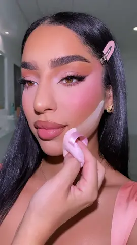 Baking time 💄 #foryou #fy #makeup #baking #trend 