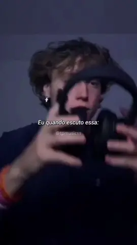Música que marcou geração de 2020... Você fez parte dela?😍😍 Trevor Daniel - Falling 🖤 #trevor #falling #namorada #casais #music #vibe 