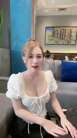 Quần đây a e ơi