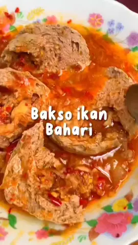 Sore-sore makan bakso ikan emang paling mantep 🤤 #baksoikan #baksoikanbahari #basoikansinarbahari #mukbangbaksomercon #basoikanmercon #pecintabakso #bikinngiler #kulinertiktok #jajanantiktok #fyp #mukbang #asmr 