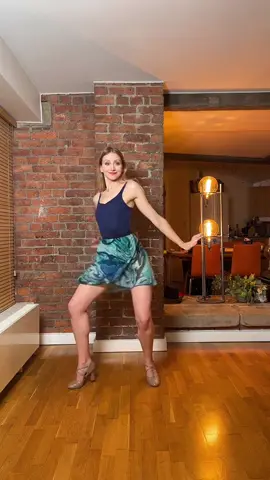 How I feel like dancing as soon as I put my Blue Aurora Skirt on 💎🥰 #alisoneager #dancer #dance #ballettrend #ballettok #stretch #balletcoach #alisoneagerdancer #alisoneagerdancecoach #balletcoachonline #beginnerballet #professionaldancer #professionaldancer #alisoneagerdance #ballettips #freeballet #balletcoaching #balletchallenges #stretching #blueaurora #blueauroraskirt #alisoneagerdancewear