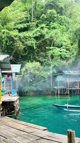 Lubang buaya🫧😍  #ambonmanise #ambonpride🏝🔥 #morella #lubangbuaya #parawisataindonesia #healing #fyp #healing #timurstory #diving #tiktok #moki #parawisataindonesia 