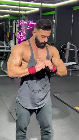 #foryoupage #fyp #gym #Fitness #motivation #viral #lebanon #explor 