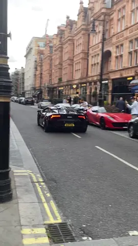 Lamborghini Huracan STO acceleration #lamborghini #huracan #huracansto #lamborghinihuracan #lamborghinihuracansto #sto #lamboclub #supercars #supercar #supercardriver #supercarsdaily #cars #italiancars #exoticcars #carsoftiktok #cartok #ukcarscene #carsceneuk #uk #carcommunity #carspotting #carspotter #supercarspotting #rich #london #mayfair #like #follow #viral #fyp #fy 