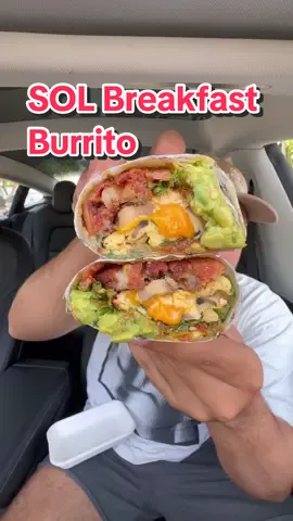 Finally trying the S.O.L. Breakfast Burrito located in weho #foodreview 