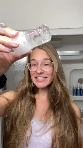 How to use the “crystal deo” its not a real crystal, it just simply kills the BO causing bacteria 💗 have you tried this before? #naturaldeodorant #holisticlivingtips #naturaldeodorant 