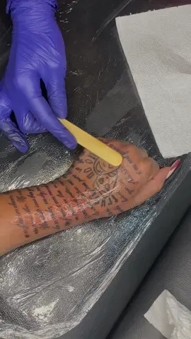 dedico essa ao mano @BK’ #fy #tattoo #rapbrasil #bk #tatuagem #inspotattoo #artecorporal #rjtattoo #viral #rapnacional 