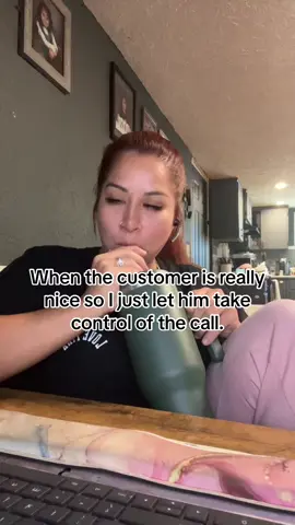 Me: wow, thats.. thats so crazy! & then what happen? #customers #customerservice #customersbelike #callcenterlife #callcentercomedy #centrodellamadas #servicioalcliente #fyp #parati #humor #wfhm #wfhmomlife 