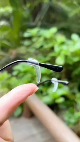 With this anti-slip ear support for glasses, your glasses will no longer fall down when you exercise or lower your head.#Anti-slip ear pads for glasses#Recommend good things