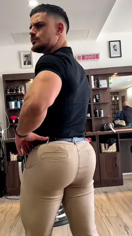 #thickmen #thickdudes #thiccmen #foryoupage 